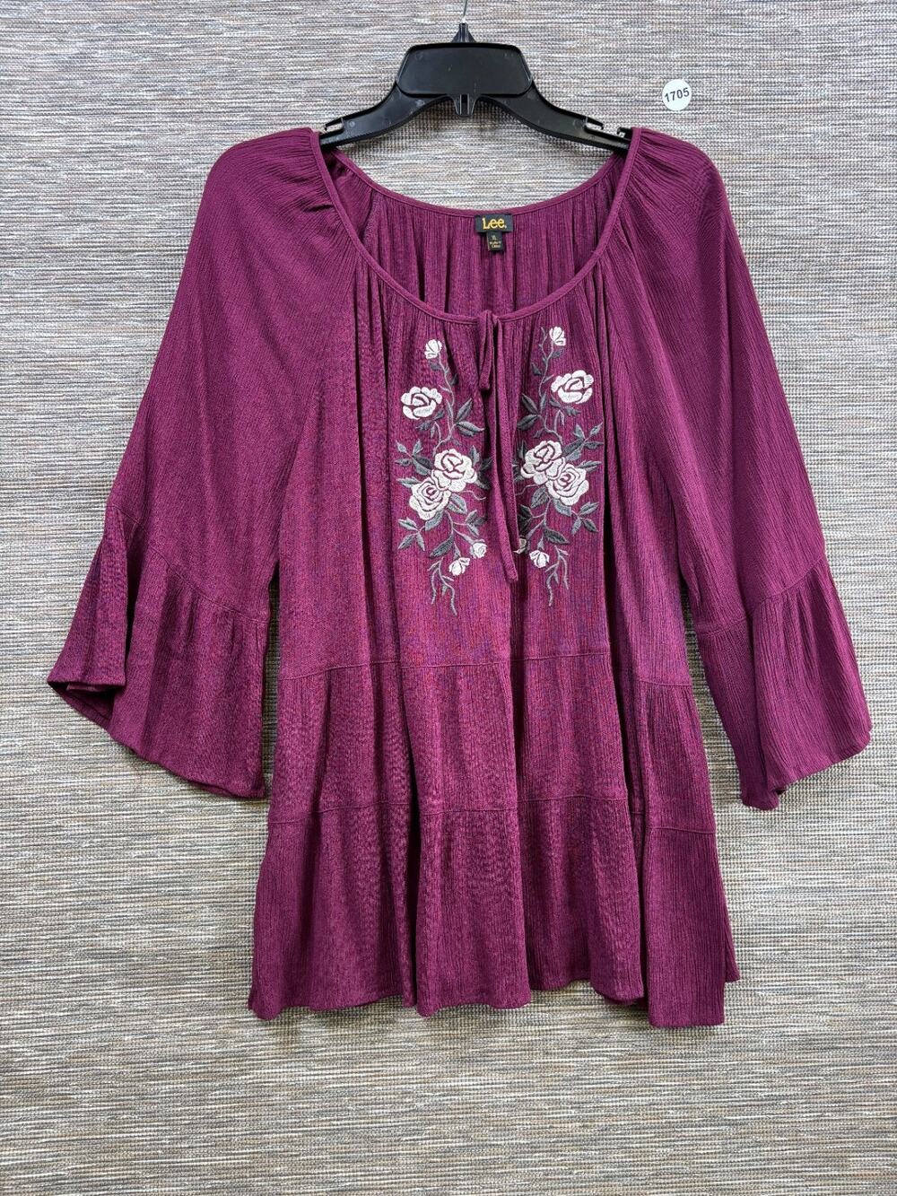 Lee Flowy Top Womens Size XL Burgundy 3/4 Sleeve Tie Neck Embroidered Boho
